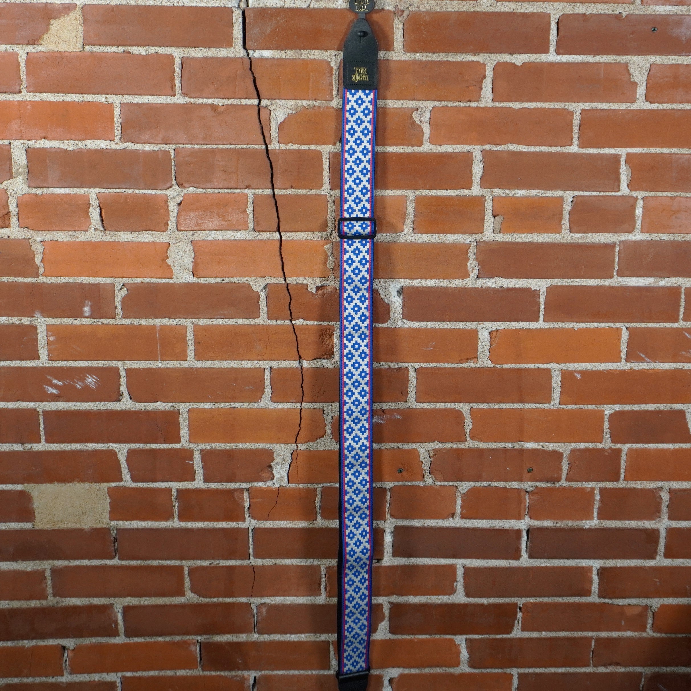 Ernie Ball Blue Crux Jacquard Guitar Strap