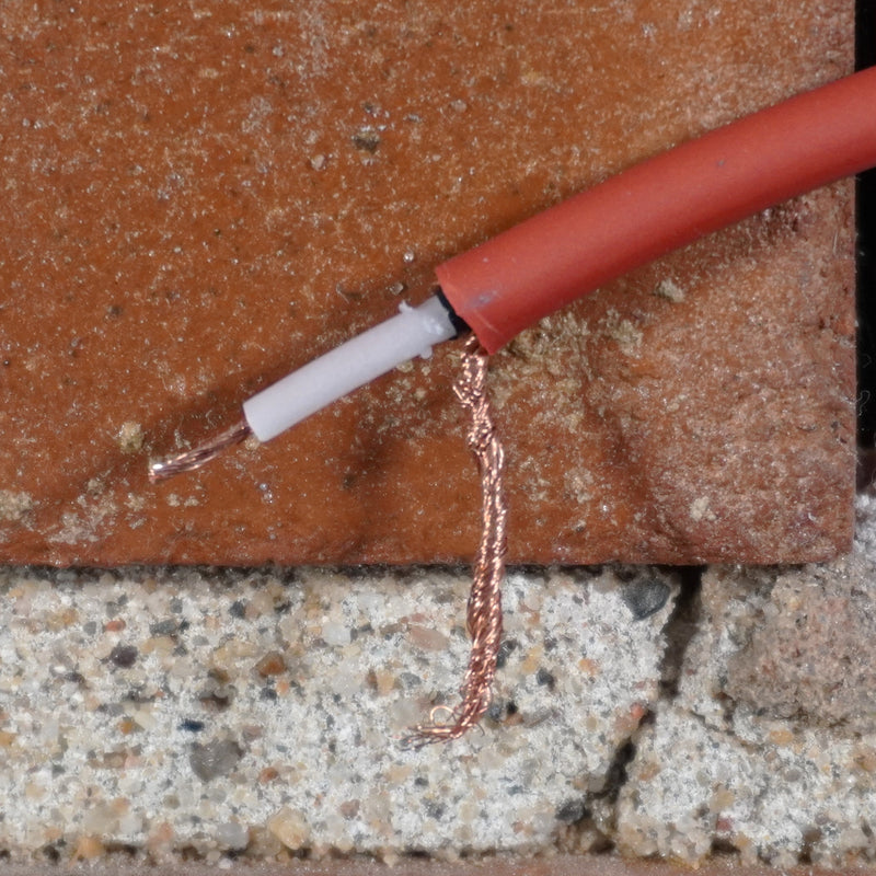 Lava Cable Mini ELC Bulk Instrument Cable Red