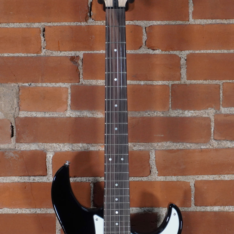Yamaha Pacifica PAC112V Electric Guitar Gloss Black JAMS Certified