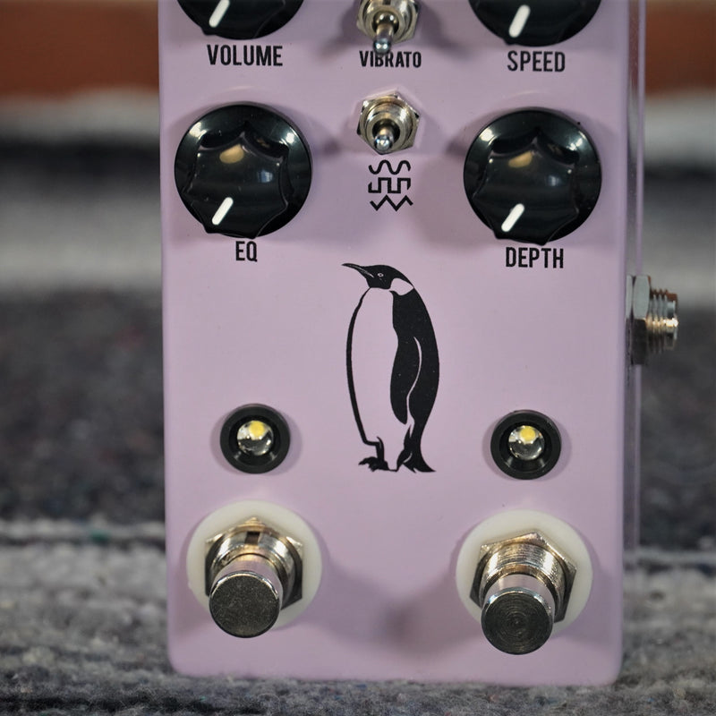 JHS Emperoer Chorus/Vibrato V2 New Old Stock