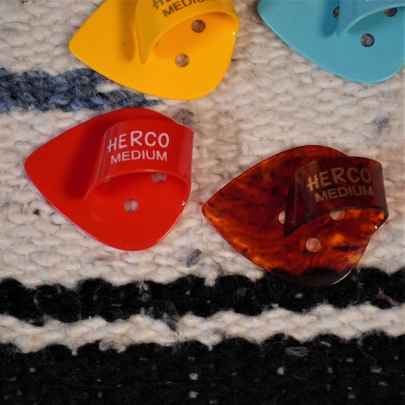 Herco Flat Thumb Picks Medium