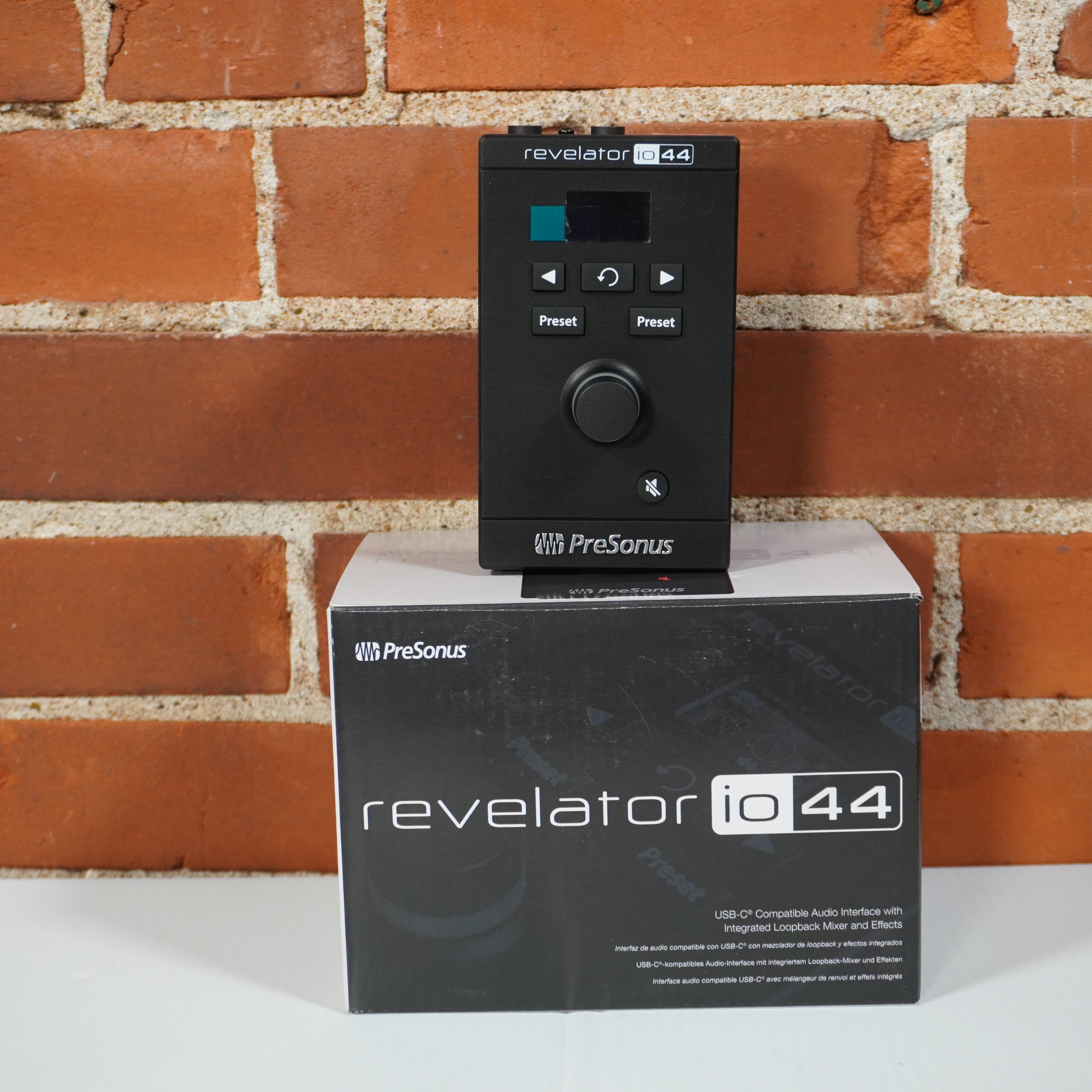 Presonus Revelator io44 USB-C Audio Interface New Old Stock