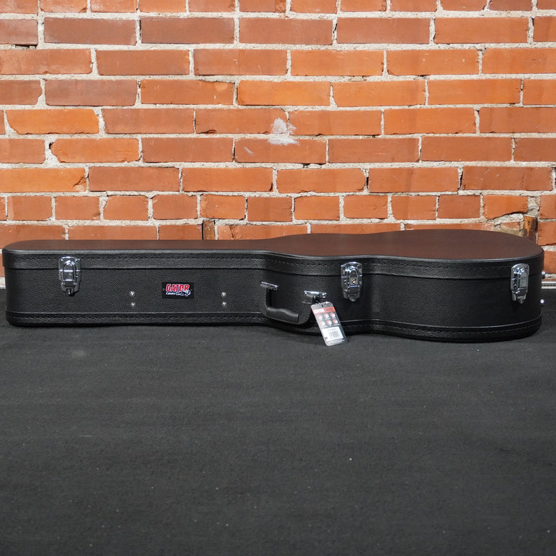Gator GWE Economy 000 Martin Acoustic or Concert Size Guitar Case