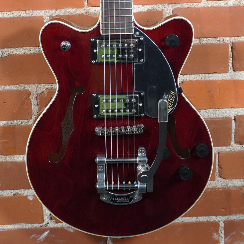 Gretsch G2655 Streamliner Center Block Jr. Double Cut Bigsby Walnut Stain