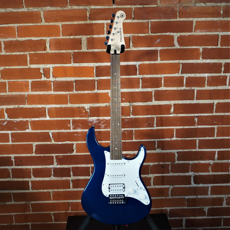 Yamaha Pacifica PAC012 Solid Body Electric Guitar Dark Metallic Blue