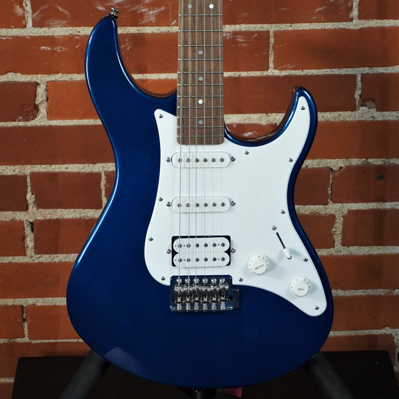 Yamaha Pacifica PAC012 Solid Body Electric Guitar Dark Metallic Blue