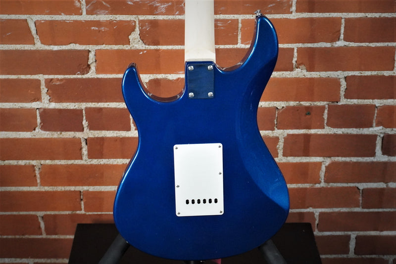 Yamaha Pacifica PAC012 Solid Body Electric Guitar Dark Metallic Blue