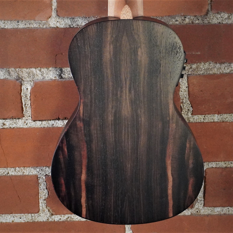 Amahi Classic Series Ebony Concert Electric Ukulele w/Gig Bag *B-Side*