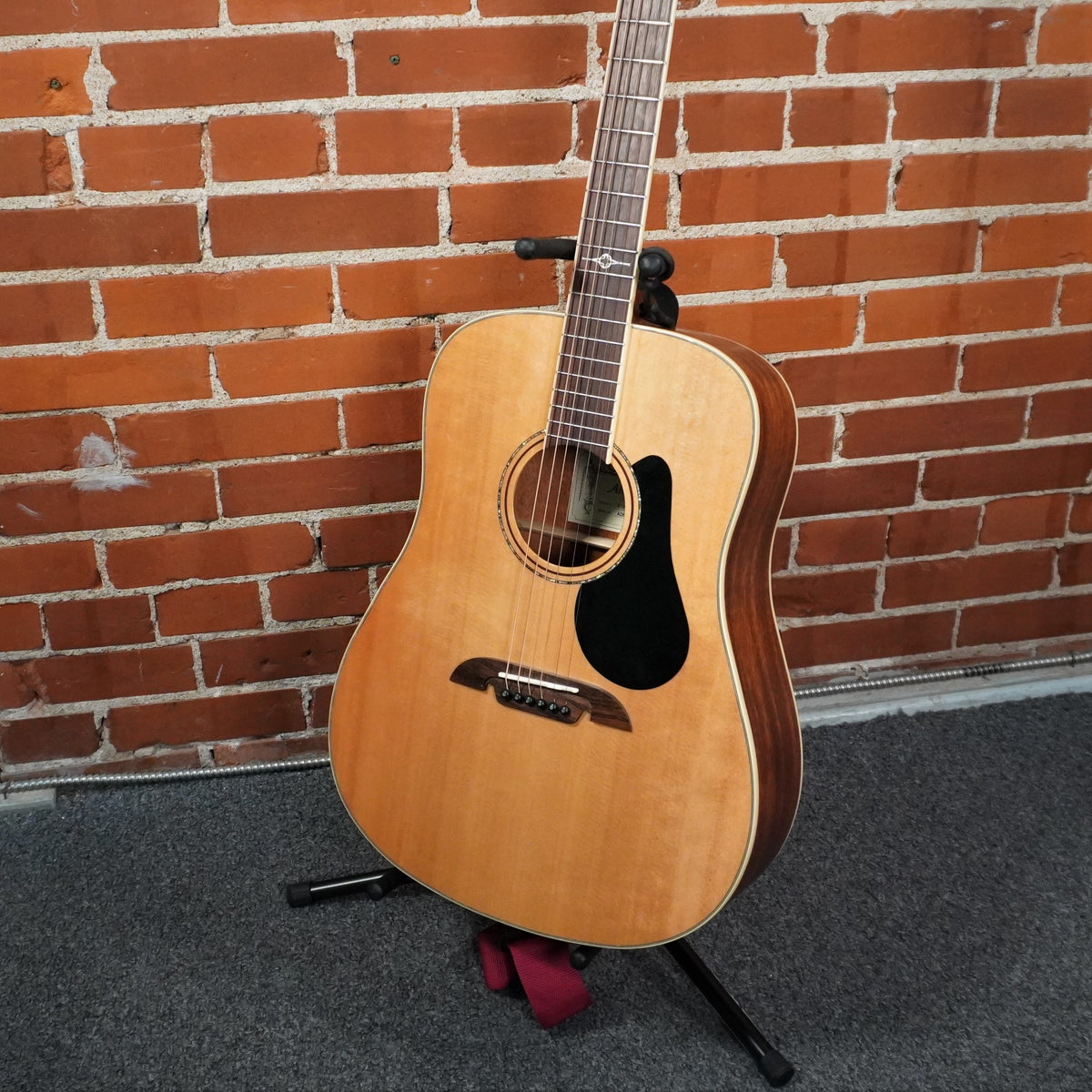 Rok-It Basic Guitar Stand