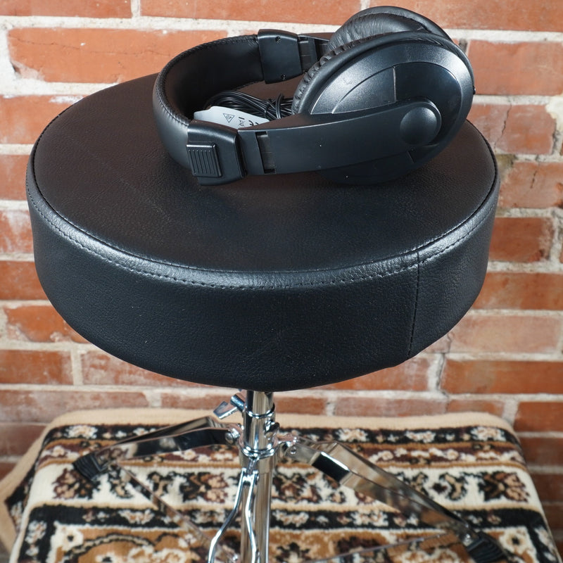 Alesis Drum Essential Bundle Drum Throne/Headphones