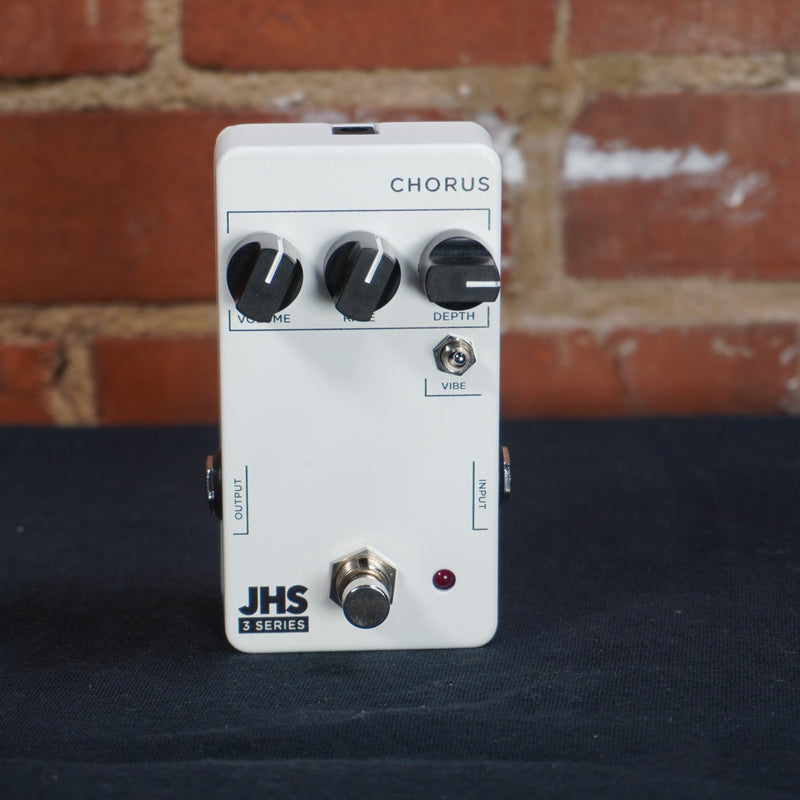 JHS 3 Series Chorus Guitar Pedal (Chorus/Vibrato)