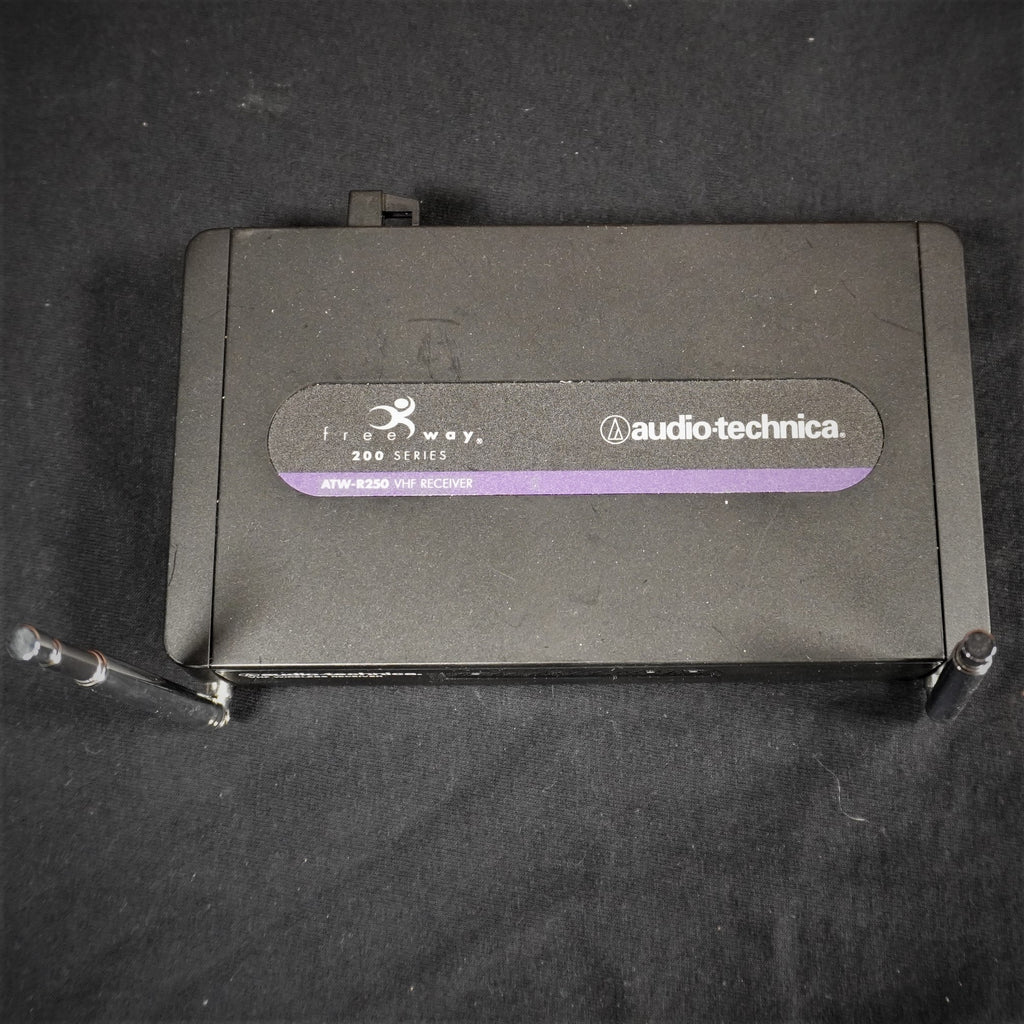 中古】 Audio Technica Freeway 200 Series VHF Lavalier Wireless System 
