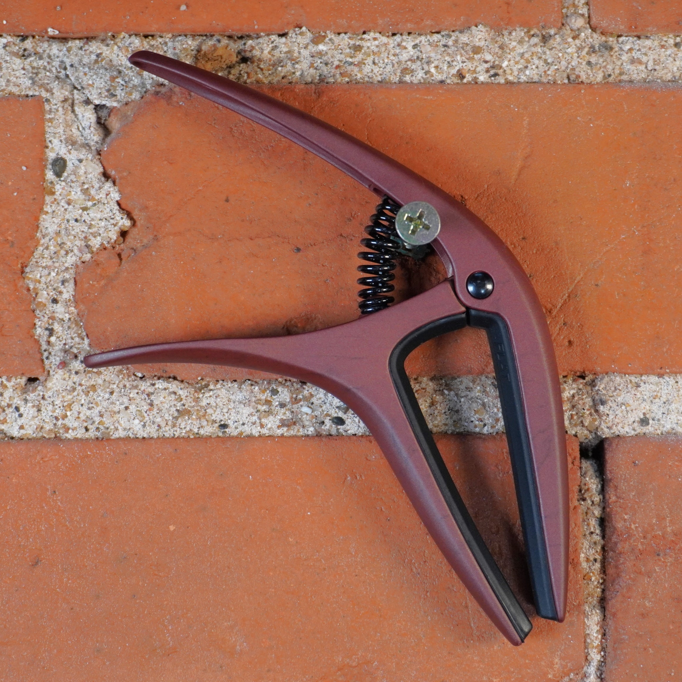 Ernie Ball Axis Capo Bronze