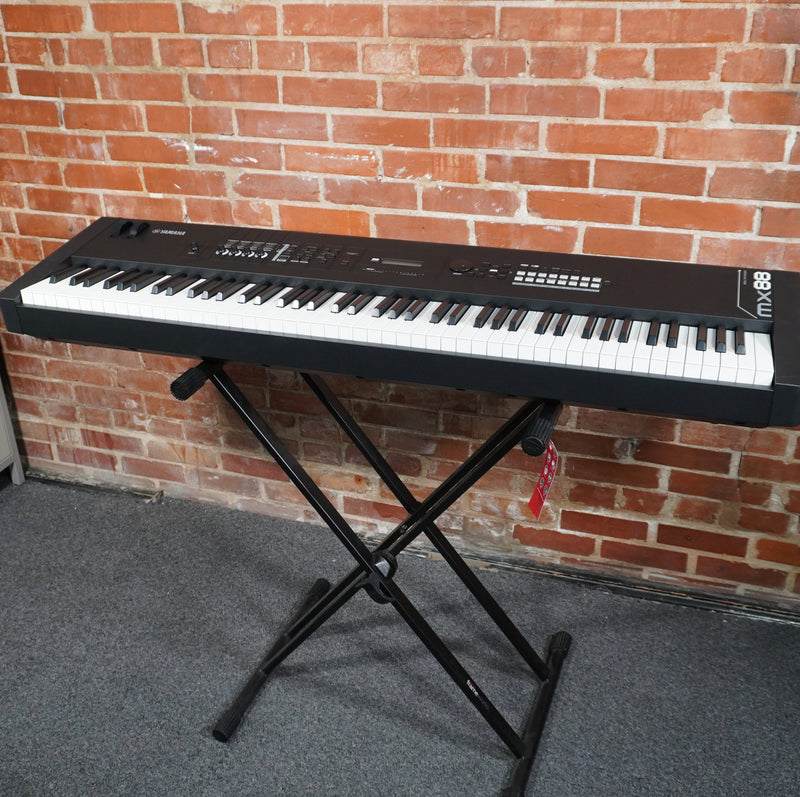 Yamaha MX88 88-Weighted Key Music Synthesizer Workstation