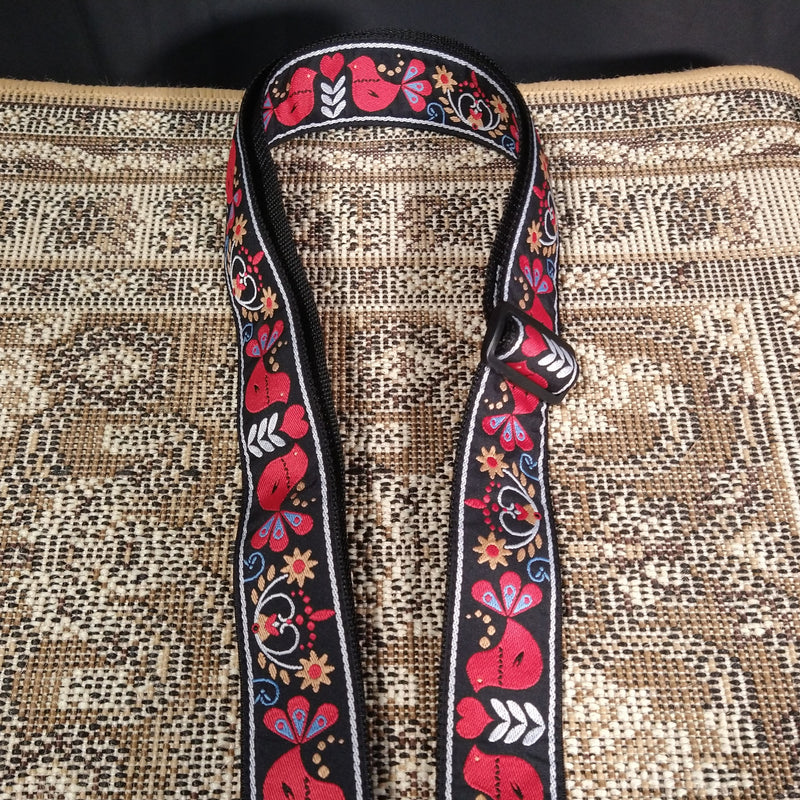 Ernie Ball Classic Jacquard Guitar Strap Redbird Rising